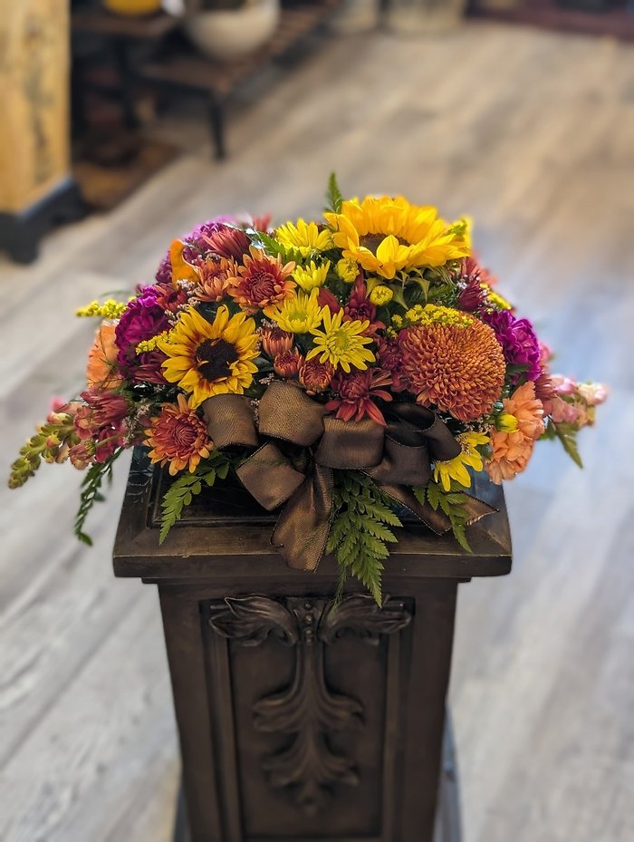 Warm Embrace Centerpiece